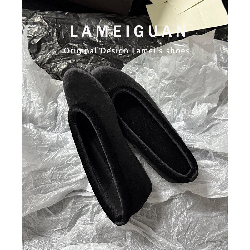 复古黑色丝绒芭蕾玛丽珍一脚蹬2026春季新款气质圆头浅口平底单鞋