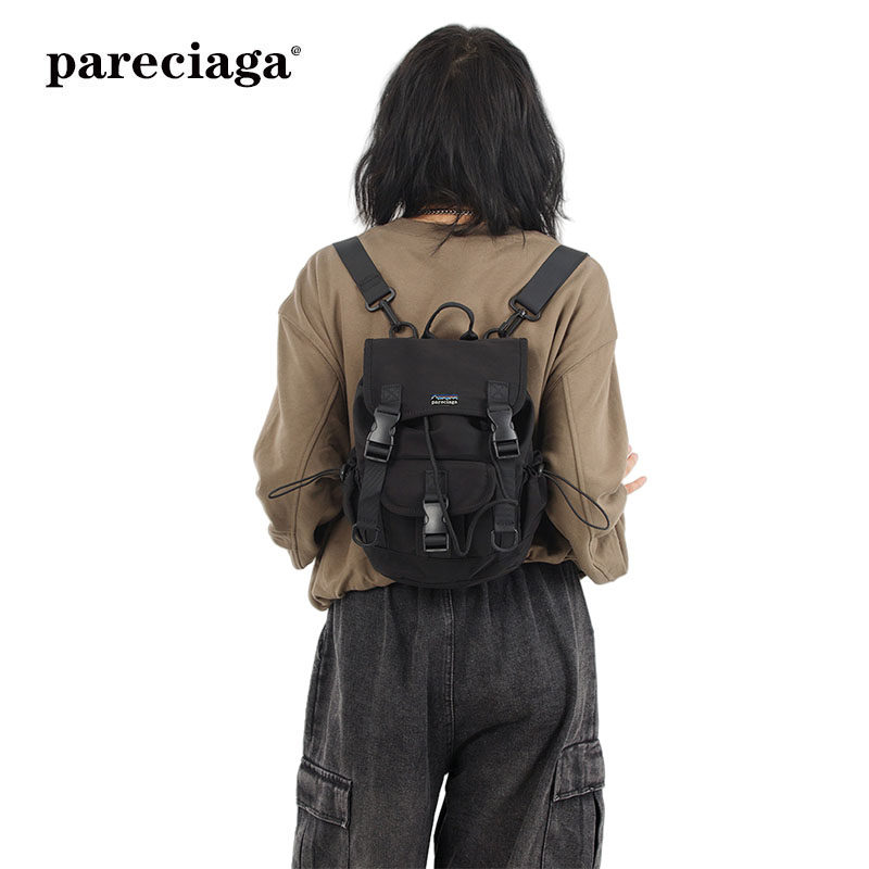 巴塔正品pareciaga机能工装迷你女款轻便休闲运动登山爬山双肩包