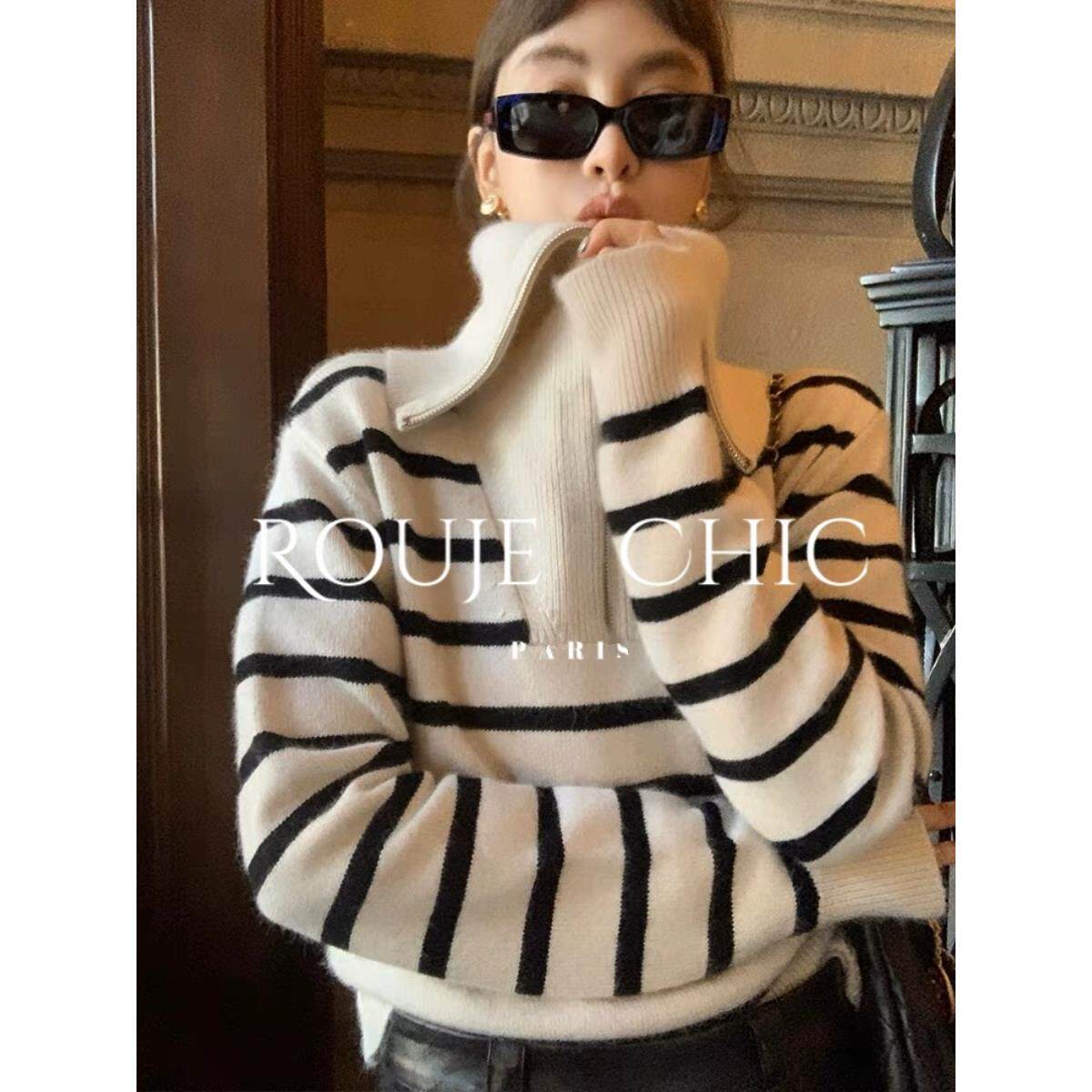 法国Rouje Chic法式秋冬翻领半拉炼条纹针织衫女高级感浣熊绒毛衣