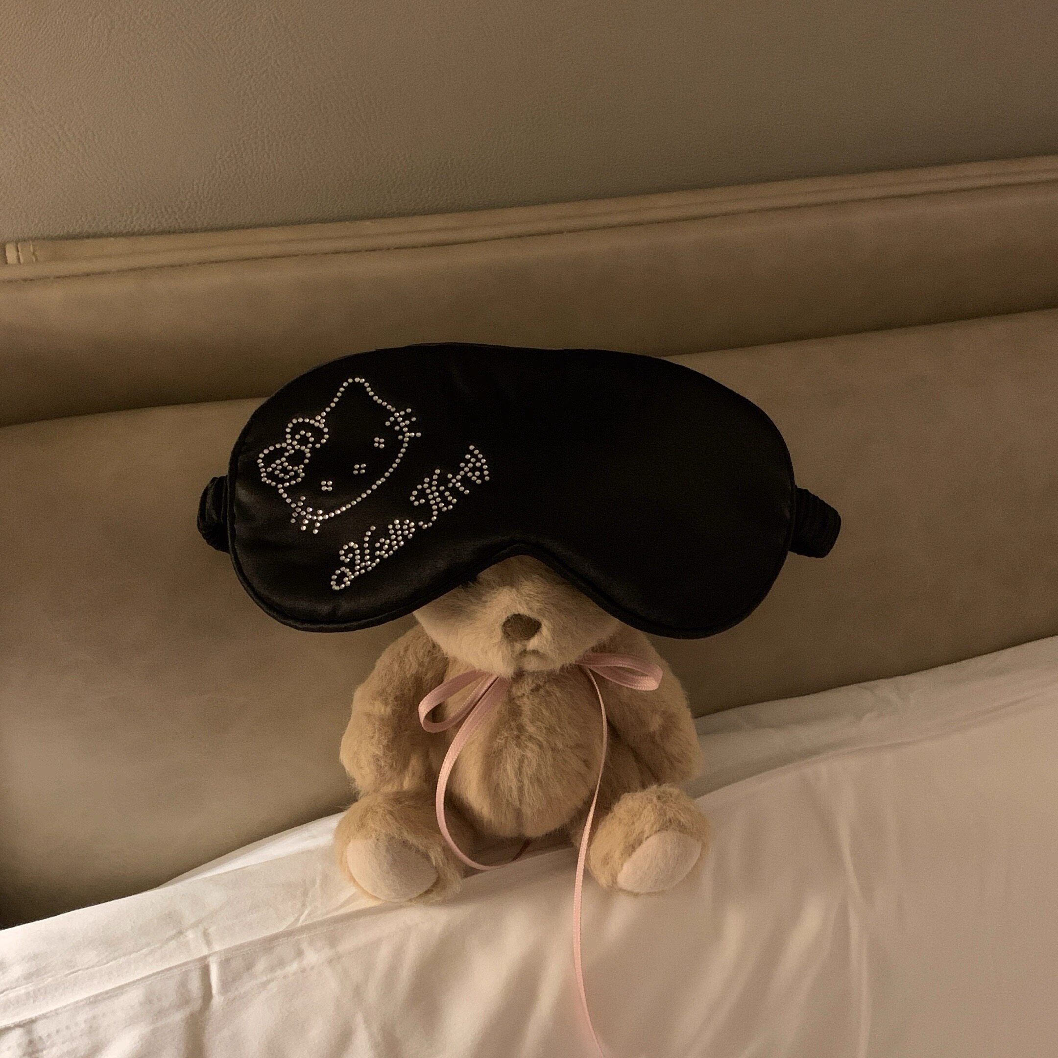 Kitty睡眠仿真丝眼罩遮光女生可爱冰丝睡眠专用轻薄夏季儿童透气
