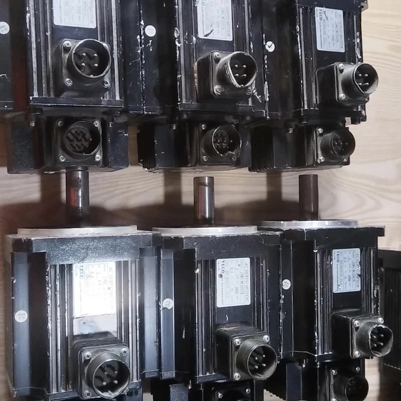议价东伺服电机 JSMA-MC20A7K 7个适用图片