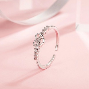 个性 简约排钻镂空爱心女戒指少女心甜美森系小清新手饰时尚 高级