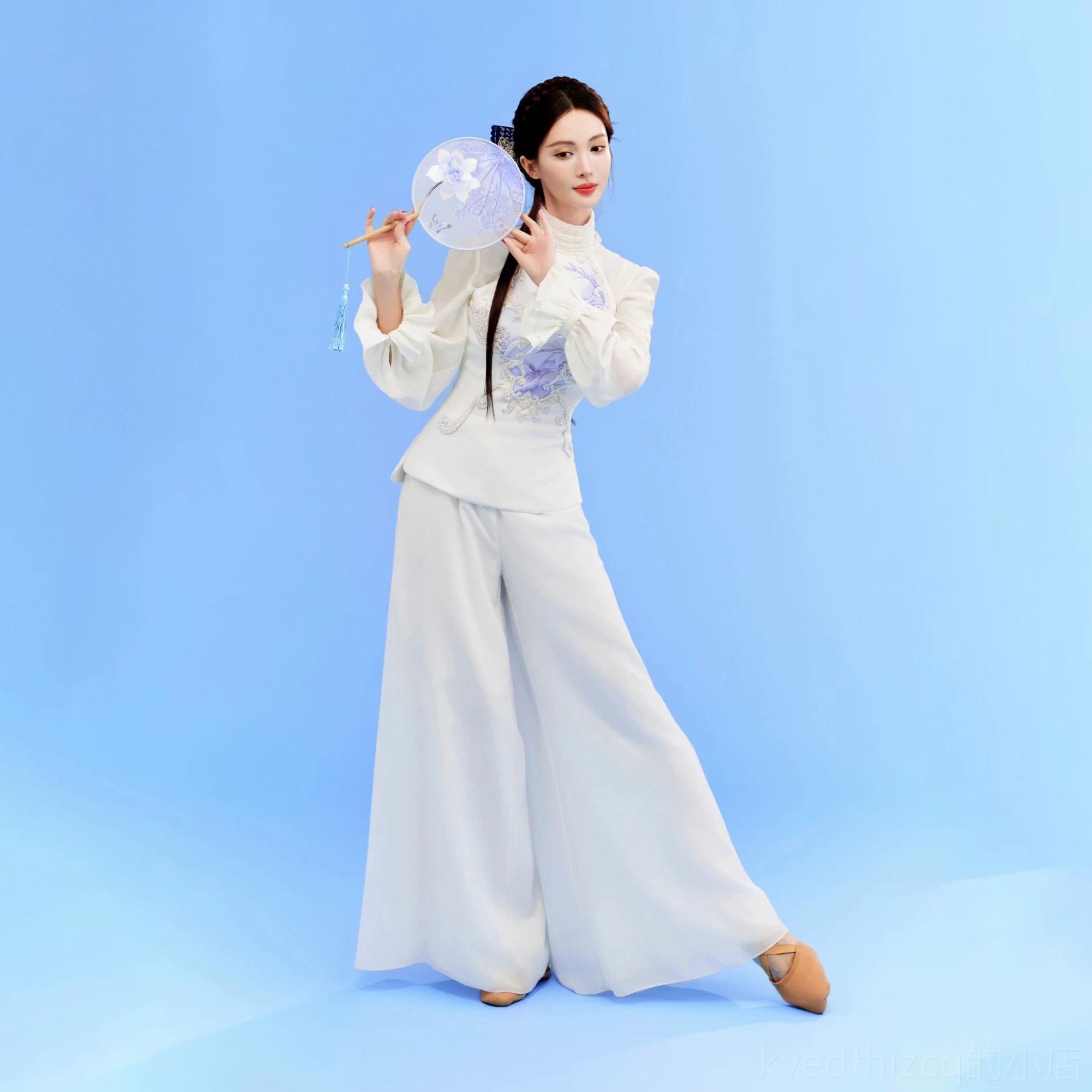 新款金晨花舞国蹈服儿瓷童中风新中青式跨年演唱会同款古典舞艺考