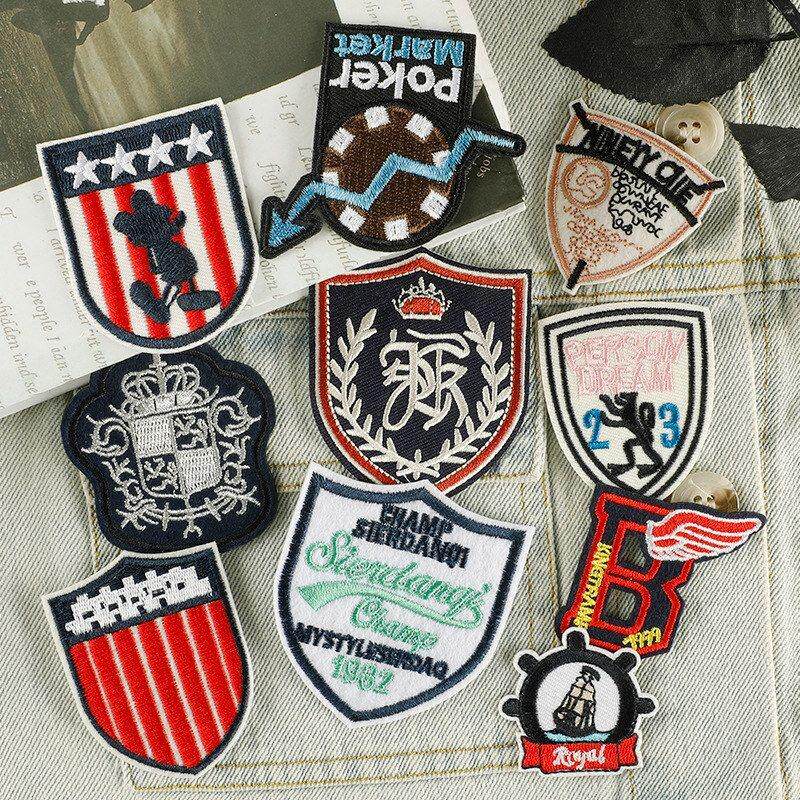 服装辅料布贴布标徽章草莓电脑贴标布标配饰绣花补丁贴标刺绣鞋帽