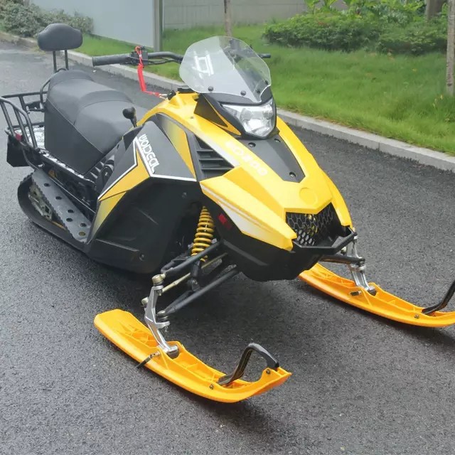 北极天万迪雪地摩托车180cc履带越野雪橇车全地形沙滩车AUV沙漠车