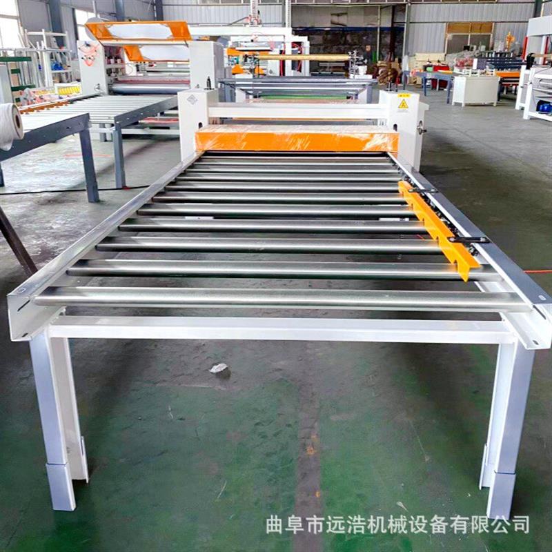 PUR热熔胶内墙装饰板贴面机 自动码垛 隔热外墙保温吸音板贴膜机