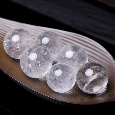 Natural White Quartz Crystal Sphere Ball Clear Quartz Heal