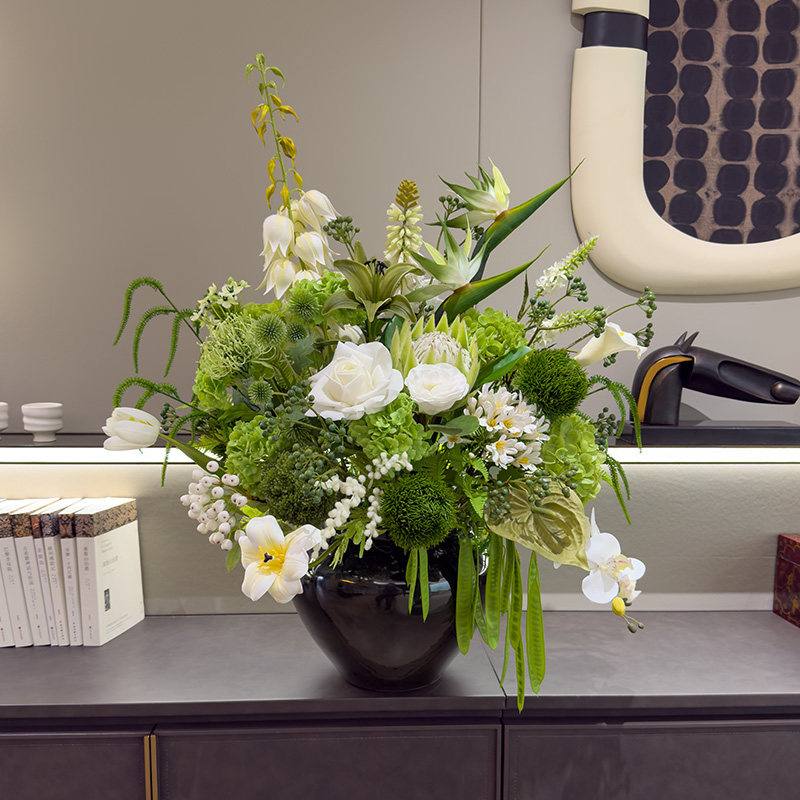 客厅餐桌电视柜装饰花艺摆件仿真玫瑰帝王花绣球假花大型陶瓷花瓶