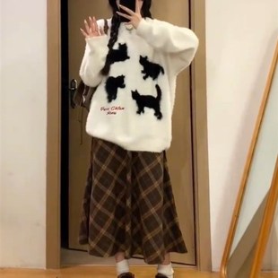 宽松显瘦卡通提花针P织毛衣 大码 新款 胖妹妹套装 格纹半身裙 女春装