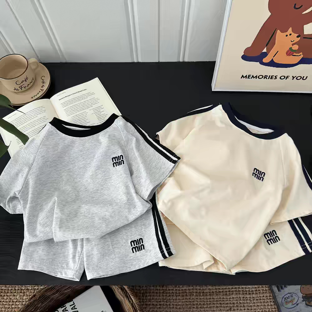 夏季新款韩版儿童宝宝纯棉短袖T恤时尚帅气男童五分短裤两件套装