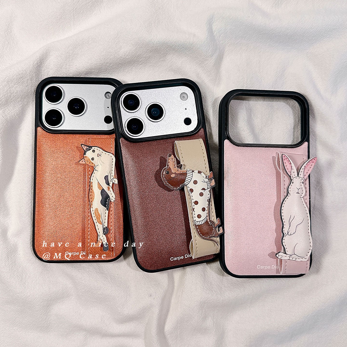 简约纯色贴皮适用苹果17手机壳iPhone17Promax新款16高级感15保护套13硅胶14防摔全包黑边腕带女款冬季软壳外