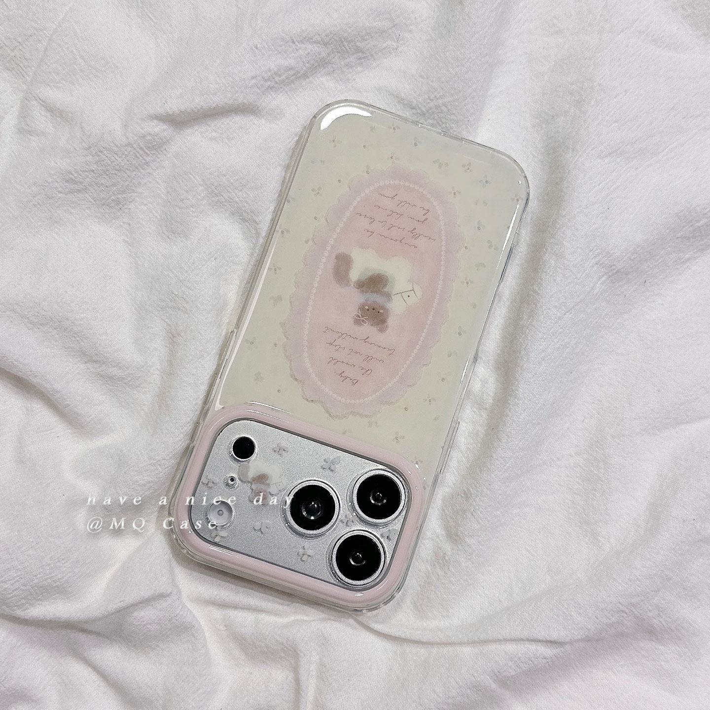 ins日韩可爱碎花小熊卡通适用苹果17手机壳iPhone17Promax新款16高级感15保护套硅胶14防摔全包创意软壳女生p