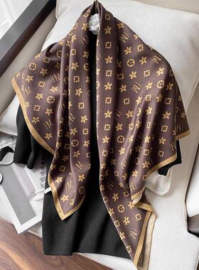 lv5&vv20时尚大方巾丝巾老花夏季空调房披肩妈妈装饰领巾绑包轻奢