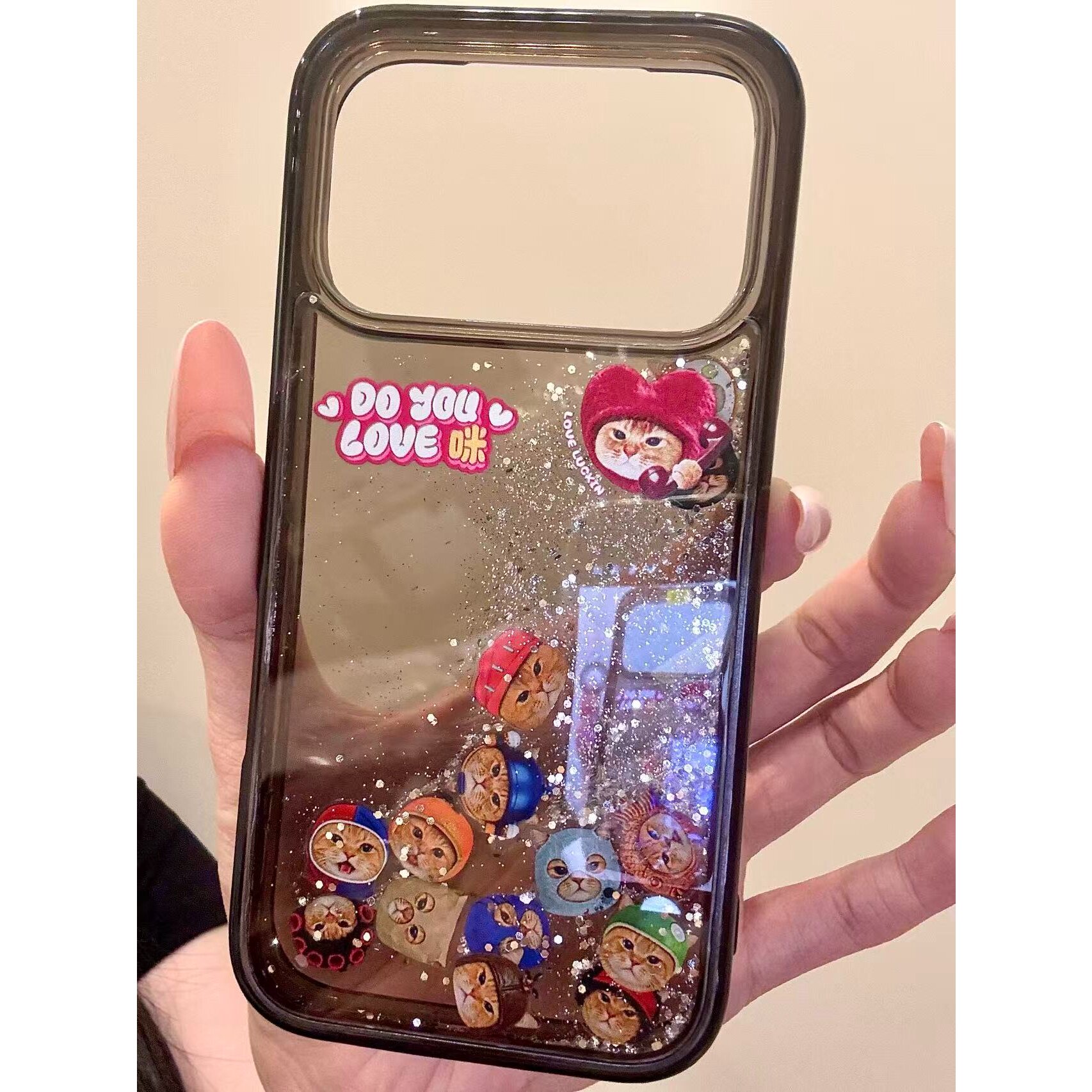 搞怪卷发头盔塑料头套橘适用iPhone18promax手机壳15新款17pro网红女款13创意全包防摔18pro超好看17保护套图片