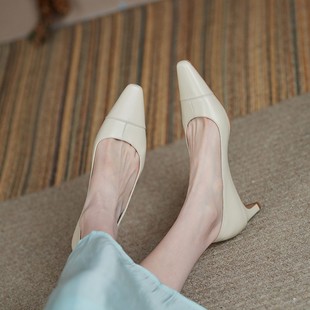 鹿与奈良文艺复古气质淑女小方头中粗跟单鞋女子百搭真皮2021夏季