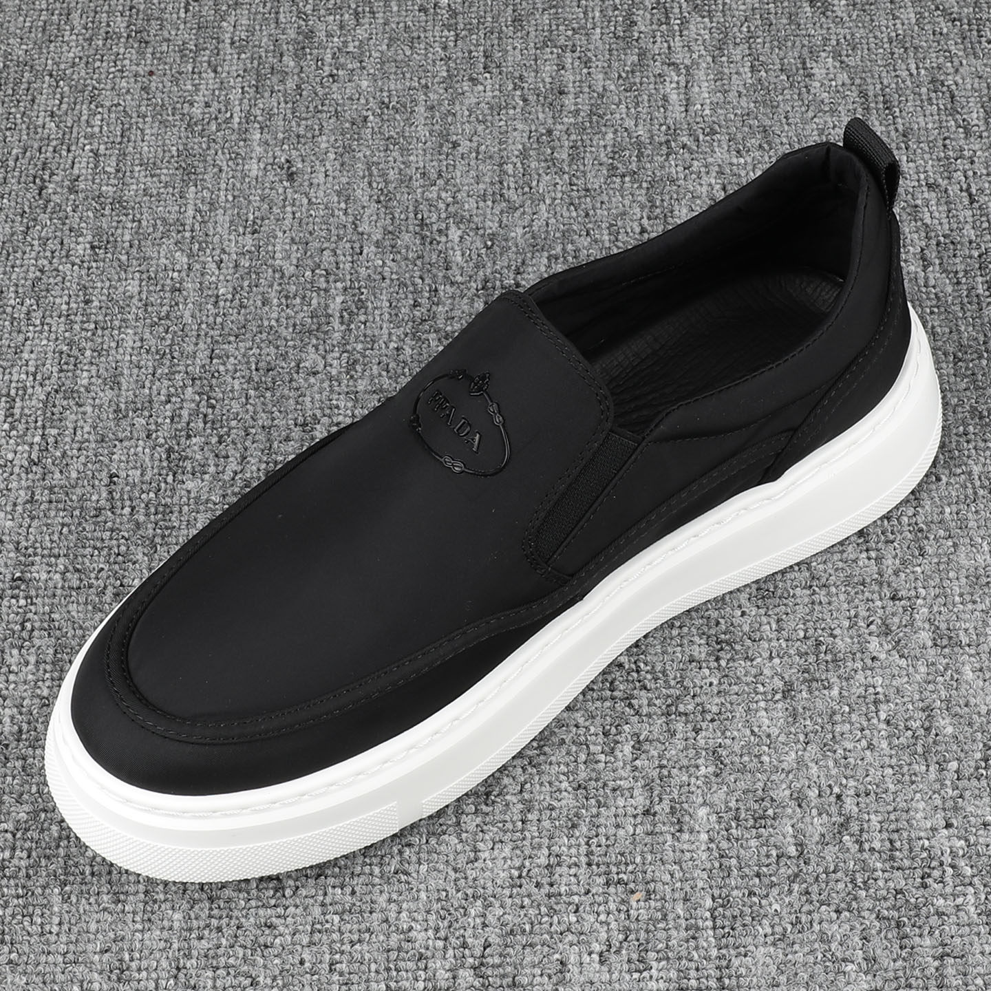 帆布鞋男款2026新款懒人一脚蹬时尚厚底轻质运动潮流百搭休闲板鞋