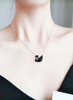 黑天鹅项链女玫瑰金不掉色气质小众高级感锁骨链