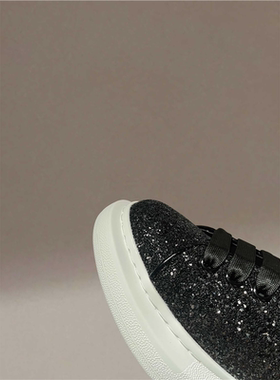 【专柜同款】闪闪惹人爱 WOW~ 黑色亮片 厚底休闲鞋系带运动鞋女