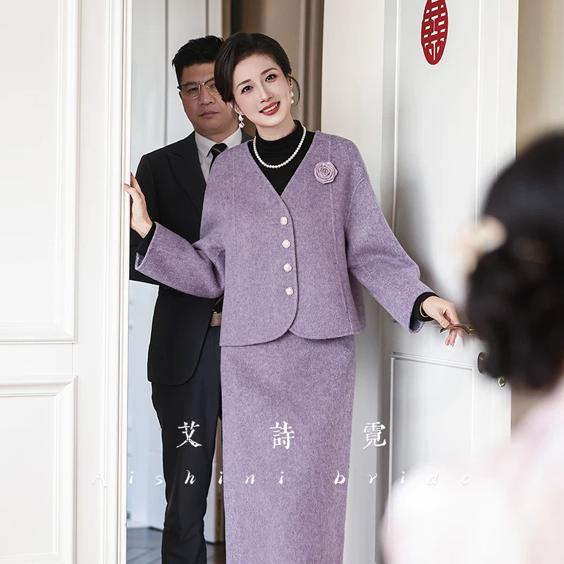 优雅知性喜妈妈宴会大衣贵气年轻日常可穿新款美丽大气上档次轻奢