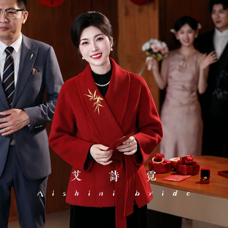 红色双面毛呢大衣女高贵年轻妈妈婚宴礼服轻奢喜婆婆冬装结婚外套