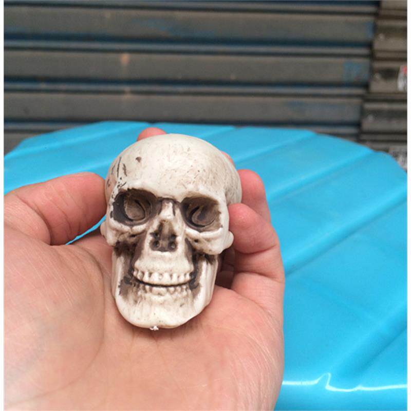 万圣节恐怖头骨道具 迷你小号5cm塑料骷髅头酒吧密室鬼屋装饰道具