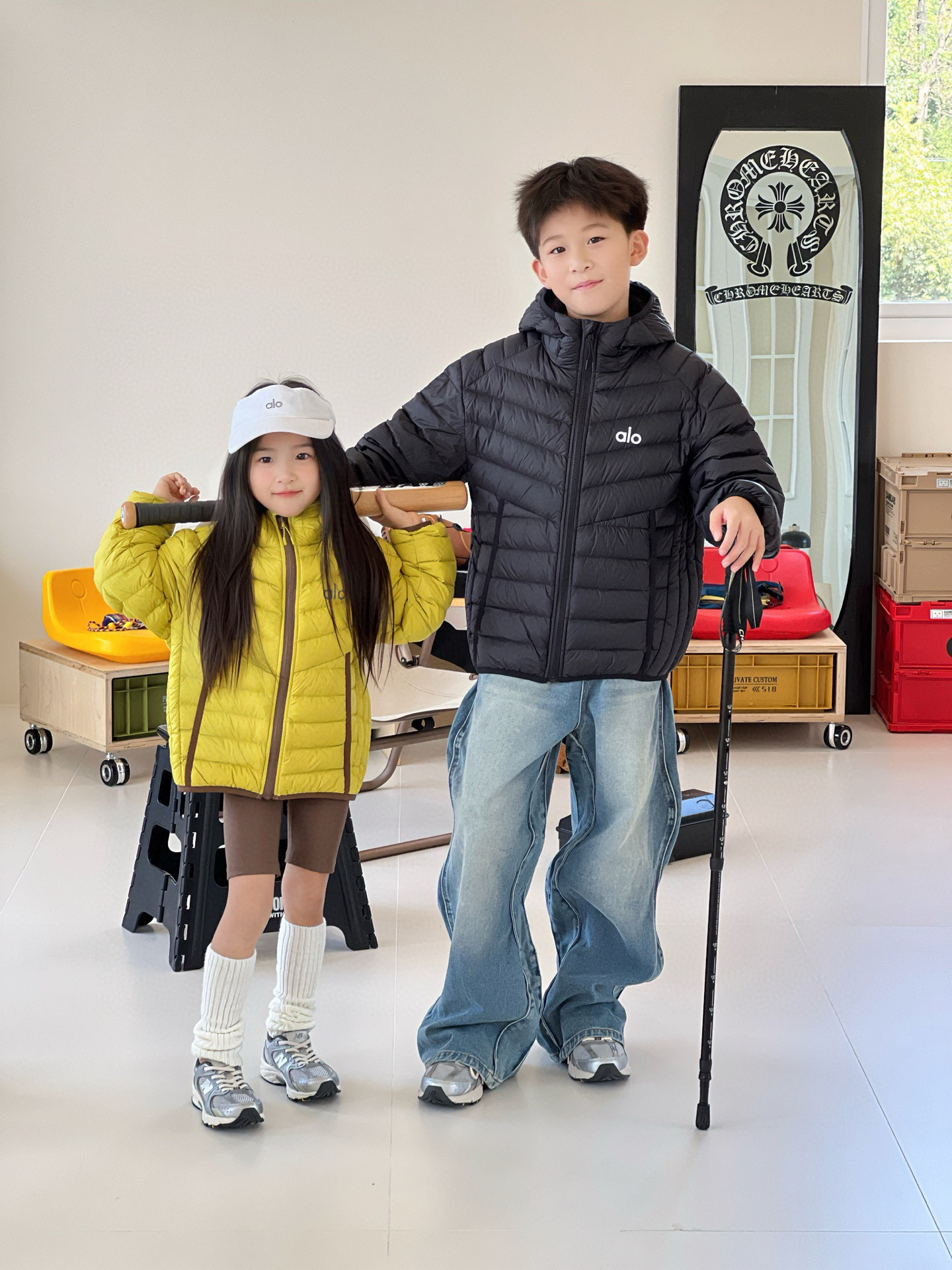 25冬季新款潮牌童装alo儿童连帽羽绒服男女童保暖外套鸭绒面包服