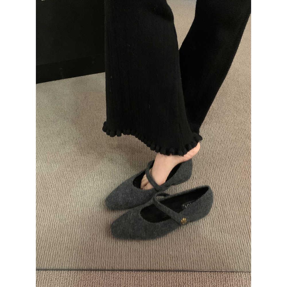 潮牌高级感粗跟加绒单鞋女秋冬款配裙子一字带法式玛丽珍鞋毛毛鞋