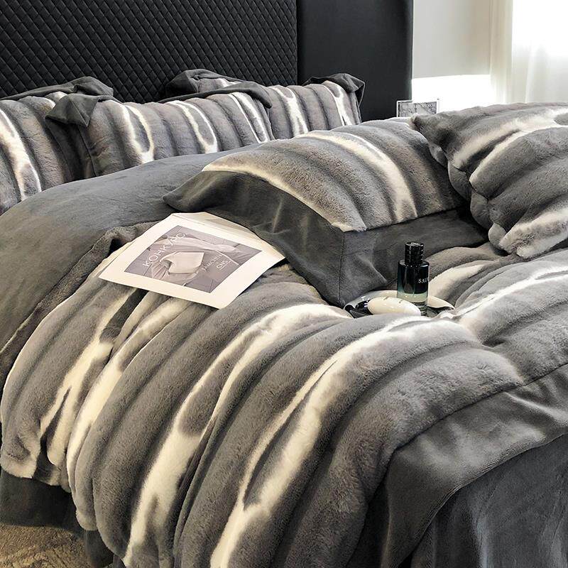 高端牛奶绒四件套轻奢风保暖加厚珊瑚绒法莱绒皮草绒加绒被套床品