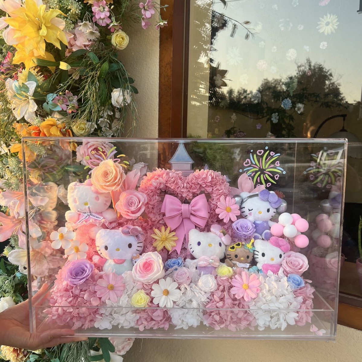 情人节kitty花园凯蒂猫永生花玫瑰礼物摆件结婚生日纪念女友闺蜜