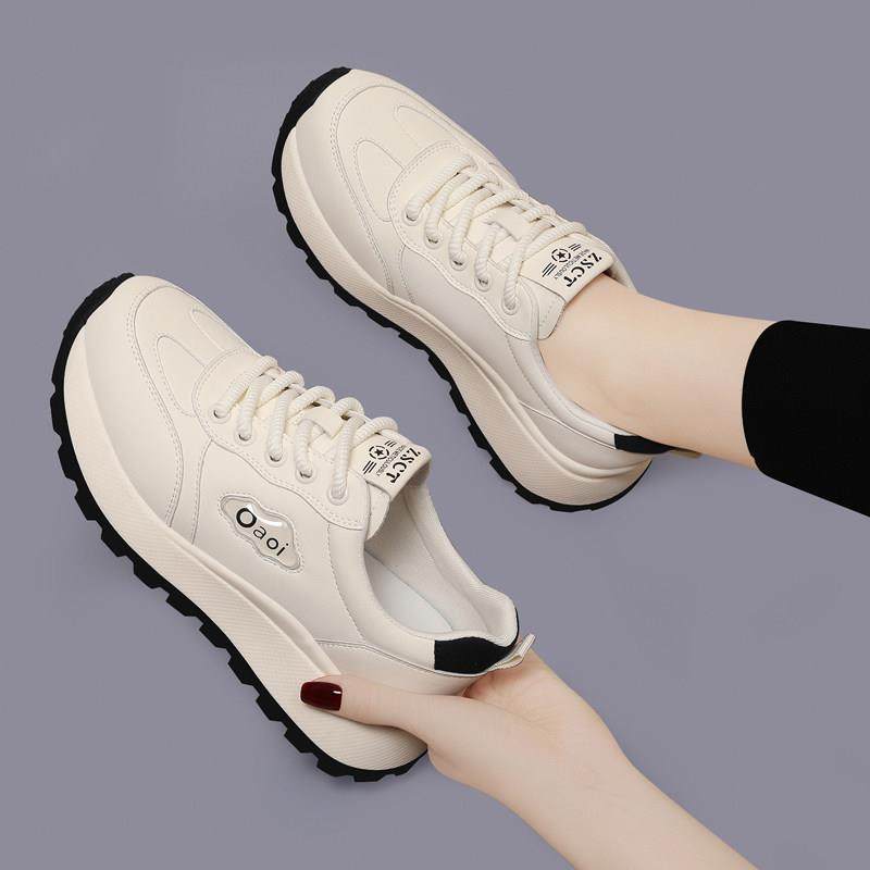 减震秋季时尚板鞋软底轻便运动休闲鞋真皮小白鞋女2025新款平底鞋,女鞋,时尚休闲鞋,淘宝优惠券,粉丝福利购,淘宝优惠卷
