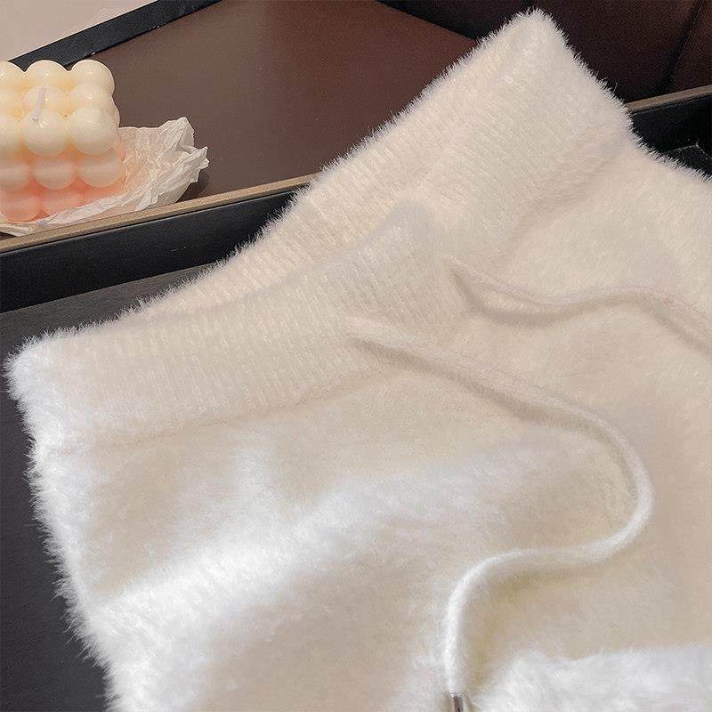 2025年新款睡衣女士秋冬款V领套头加厚家居服纯色白色简约套装