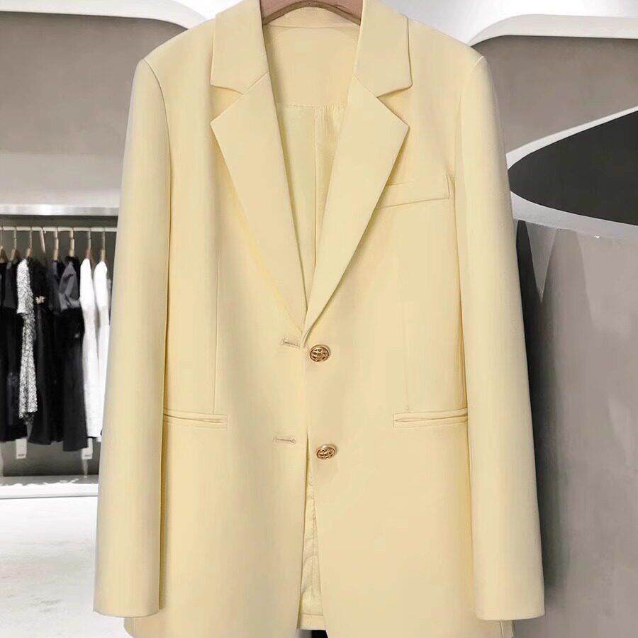 LILY MOST奶黄色新款2025年减龄休闲西装外套女韩版爆款时髦西服