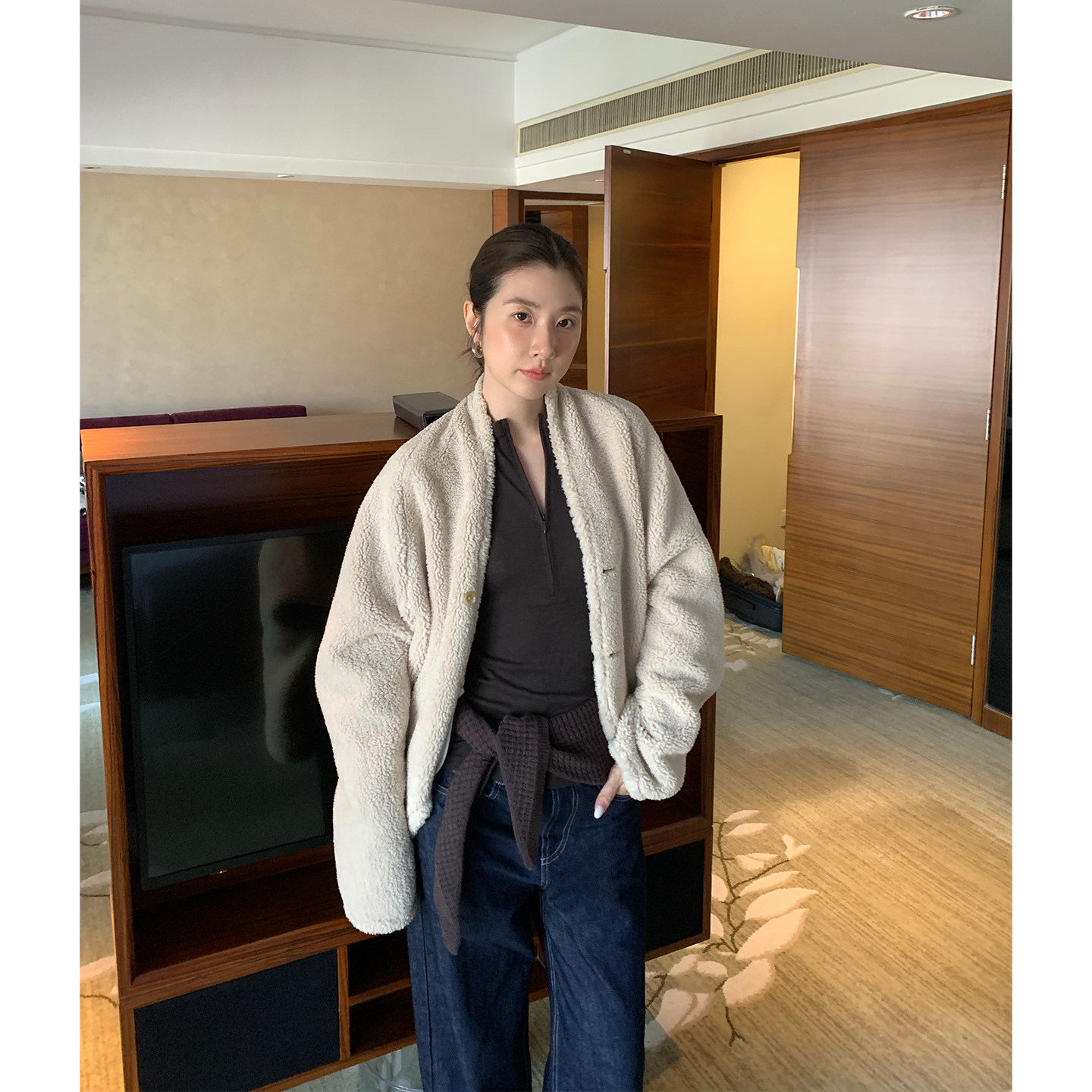 FOCUS ON CC 茧型皮毛一体外套