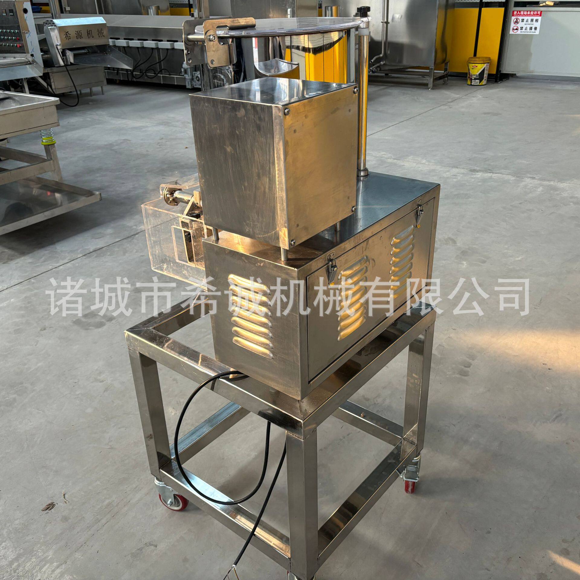 全自动肉饼成型机 汉堡牛肉饼加工机器 虾饼素饼洋葱圈成型设备