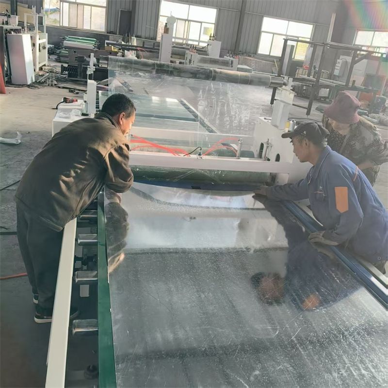 不锈钢板双面覆膜机 铝板贴膜机 uv高光板防火板贴保护膜冷裱机器