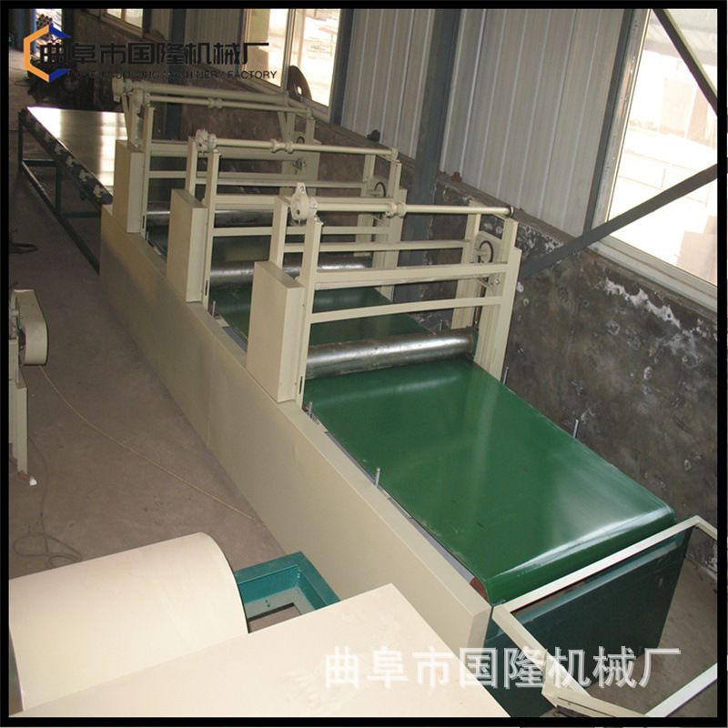 菱镁瓦制瓦机 铝箔隔热瓦生产线 彩釉瓦生产线 生产厂家