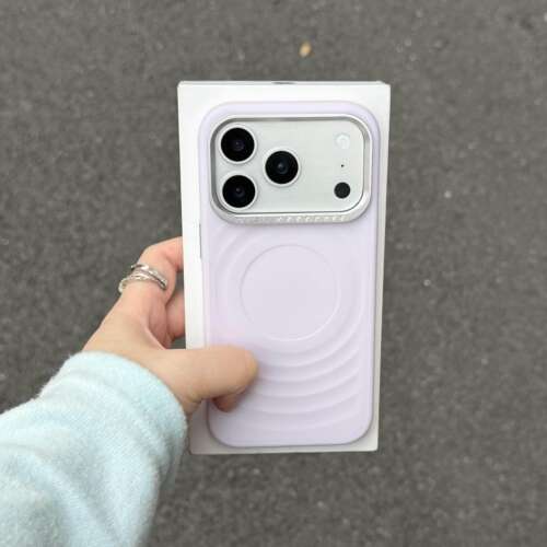 轻奢时尚紫色波纹镜头镶钻纯色适用iphone17Promax磁吸手机壳苹果16pro金属镜框15磨砂14全包防摔高级感小众