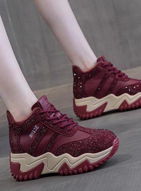 红色加绒真皮老爹鞋女2025秋冬新款增高厚底女鞋显脚小休闲运动鞋