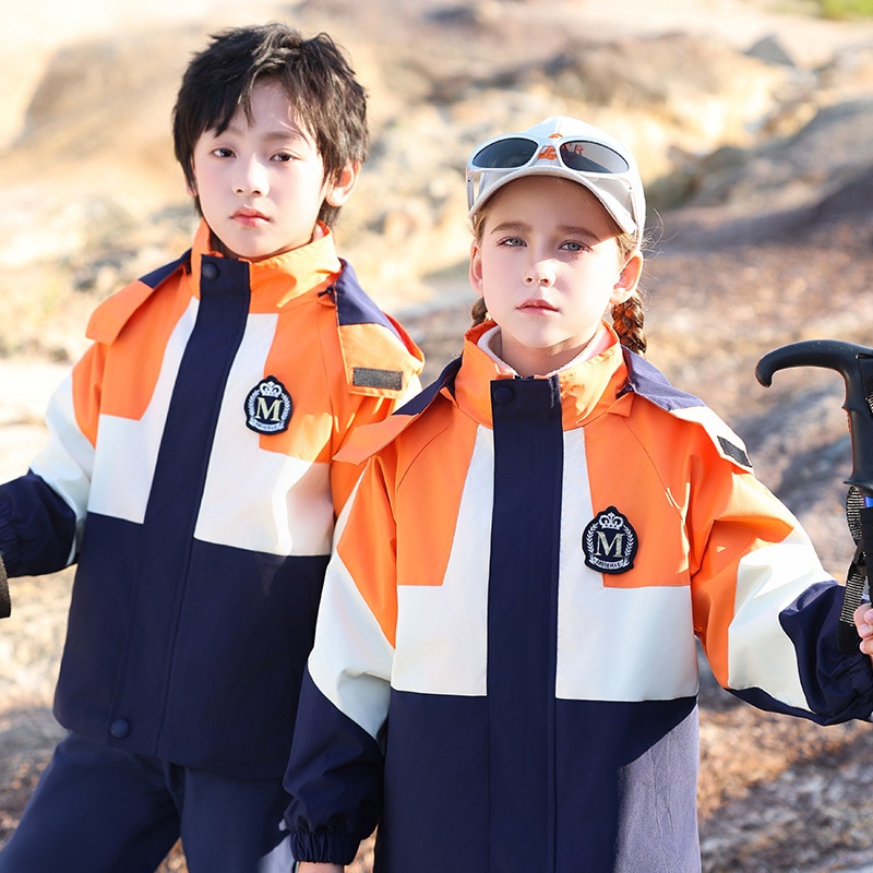 冬季新款运动会中小学生校服套装幼儿园园服班服儿童三合一冲锋衣