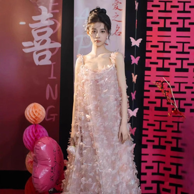 晨袍女新娘小众吊带高级感粉色轻纱礼服裙订婚迎宾超仙晨拍敬酒