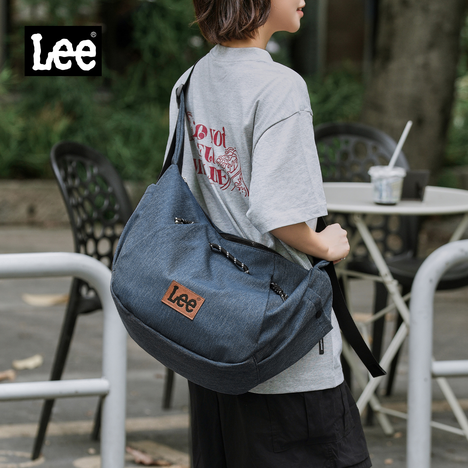 Lee大容量复古牛仔单肩斜挎包