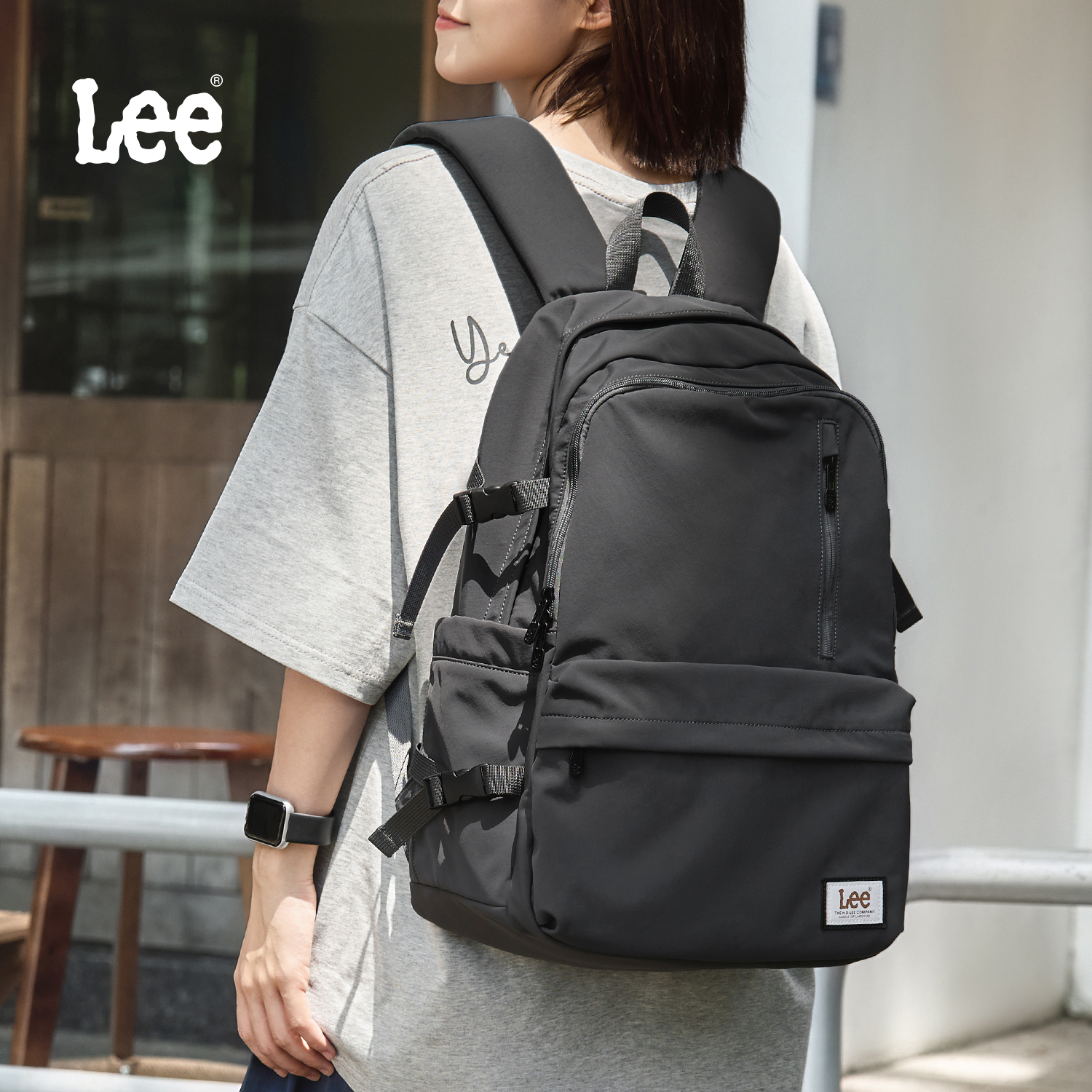 Lee轻便双肩包大容量通勤旅行包