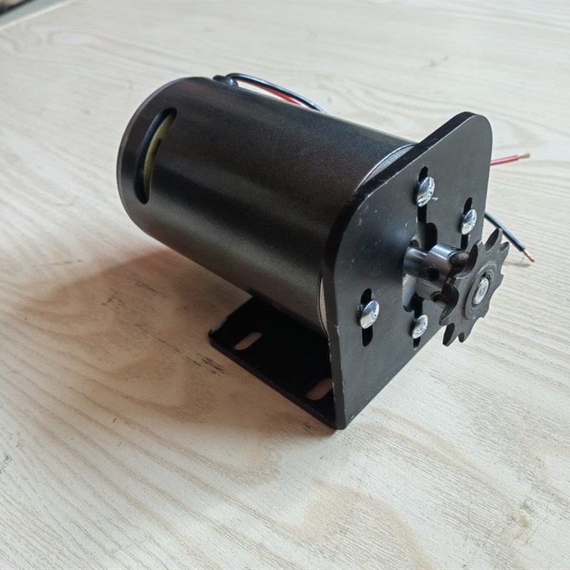 永磁直流发电机g48伏60伏72伏带410链轮550瓦带灯充电稳压器纯铜