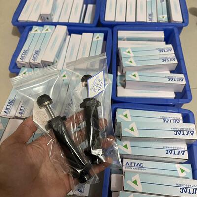 亚德客缓冲器ACJ ACA3325 3350 3625 37650 32660 4250 45-1 2 3F