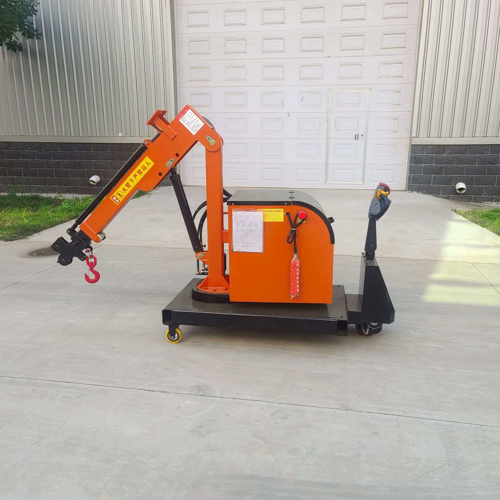 小移动液压控制吊运机 单臂可移动式模具小吊机 360度旋转平衡吊