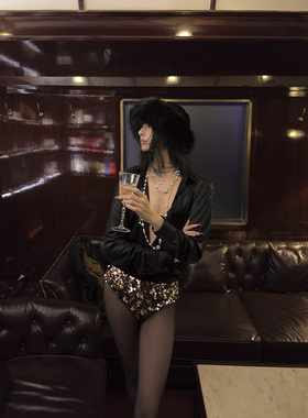 Se flatter 纸醉金迷 钻石内裤外穿闪片爆闪低腰超短裤易梦玲同款