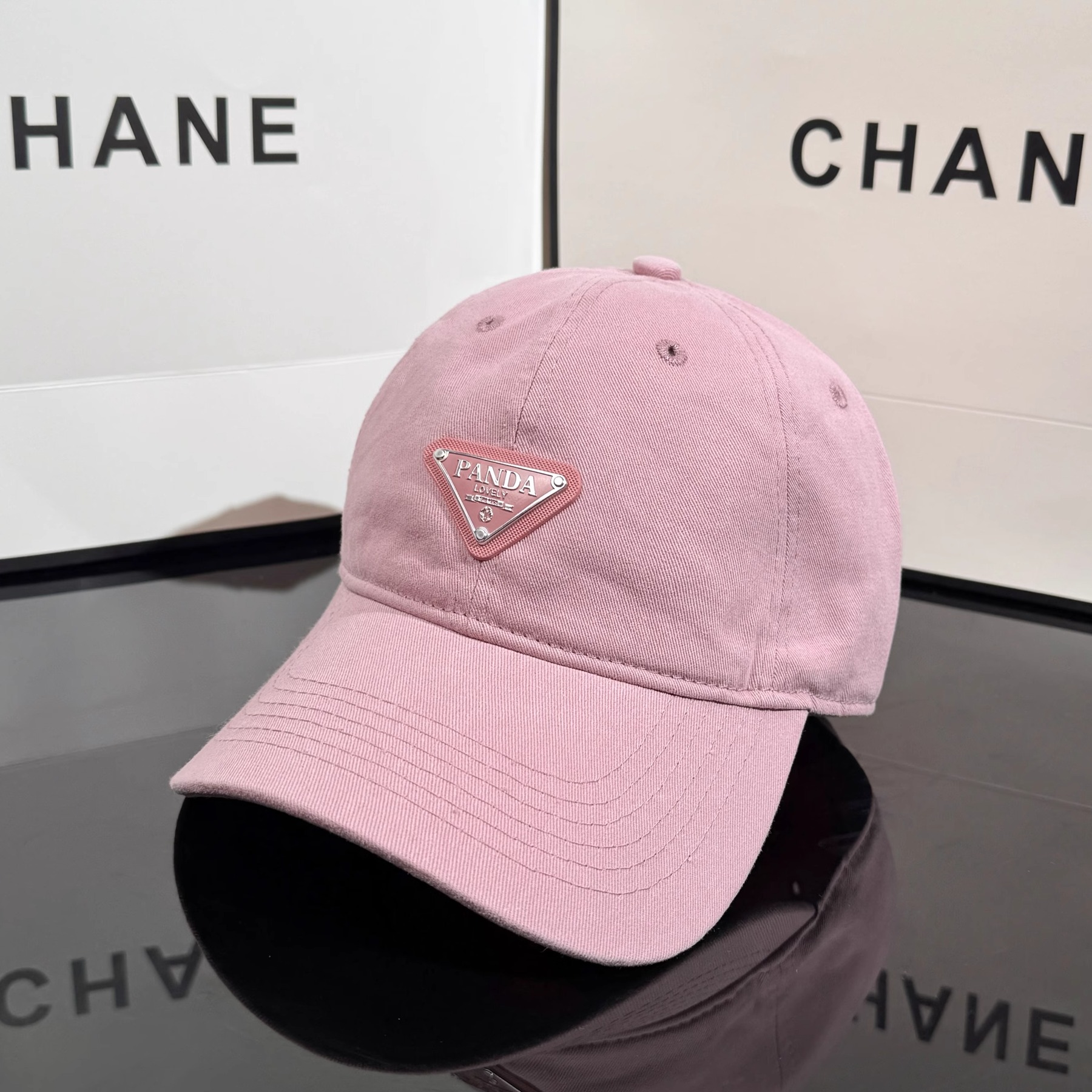 倒三角标棒球帽女百搭软顶鸭舌帽