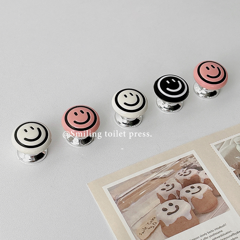 马桶按压器可爱不脏手提盖器卫生间马桶水箱冲水长美甲辅助器按钮