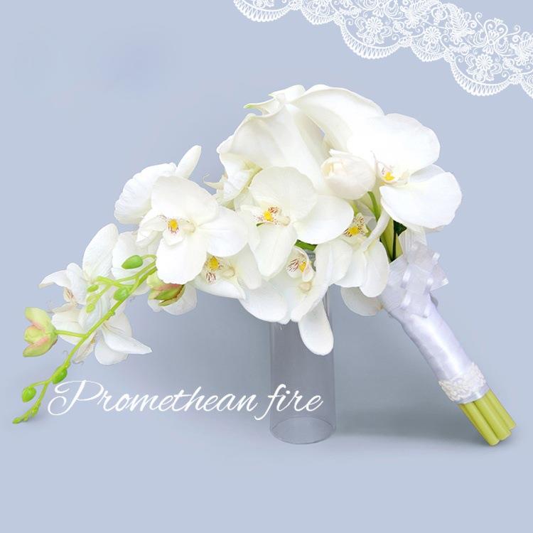 欧式法式浪漫婚礼白色马蹄莲新娘手捧花仿真花香味水滴型手拿花束