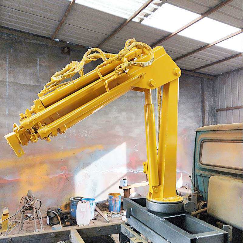 轻卡改装汽车折臂吊机 小型折叠工程随车吊 可按需制造吊车吊机